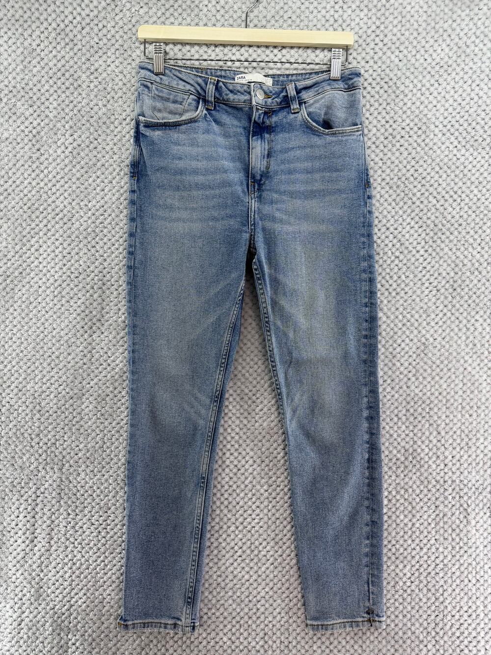 Zara Z1975 Denim Jeans Womens US8 Blue Medium Wash High Rise Slim 26" Inseam
